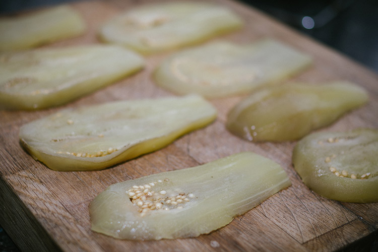 berenjenas-en-escabeche-filetes