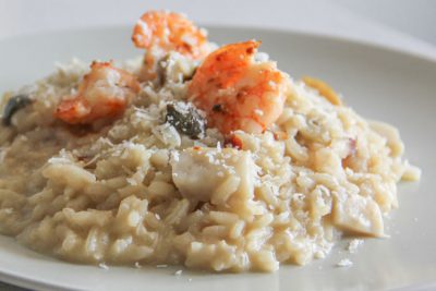 Risotto hongos bacon langostinos - Wikicocina