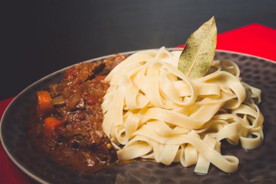 Receta pasta fettuccini estofado - Wikicocina