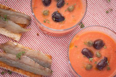 Salmorejo a la puttanesca